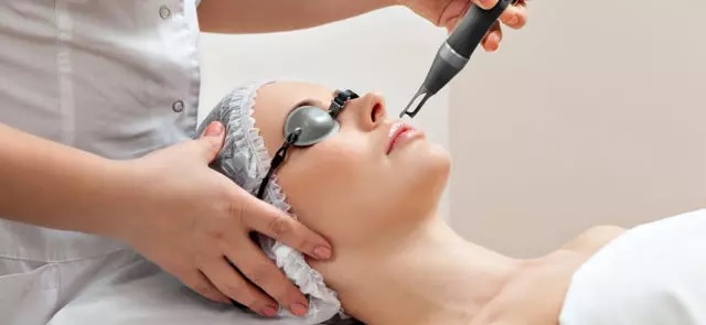 What are the advantages of pico laser treatment?