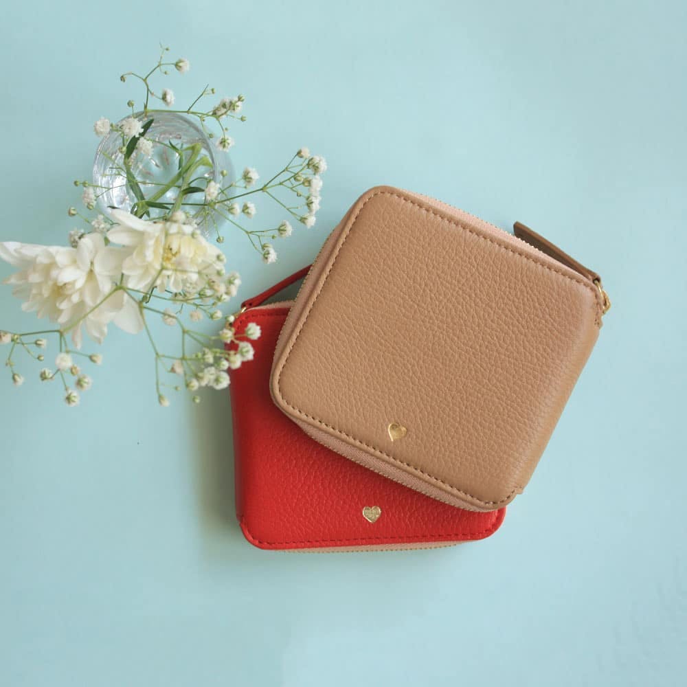 Singapore's top store for purchasing women's leather wallets