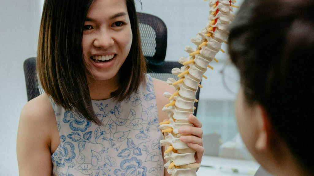 chiropractor in singapore