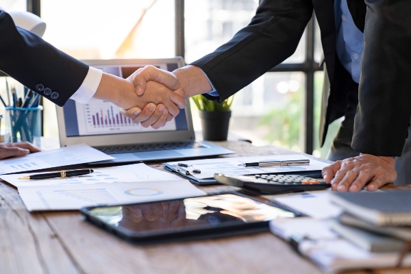 merger and acquisition lawyer